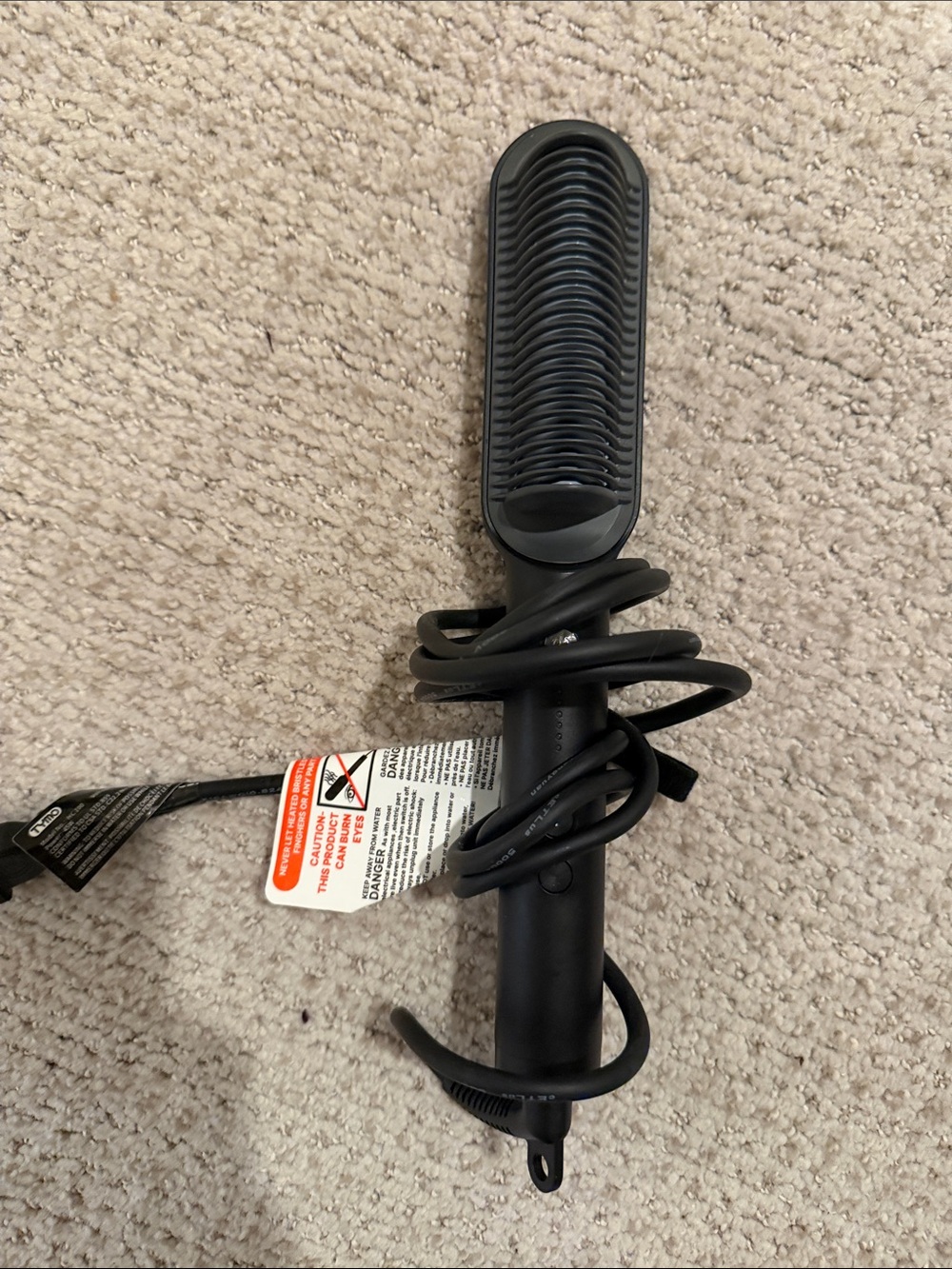 Black Electric Heated Straightening Brush - Brand Unknown
